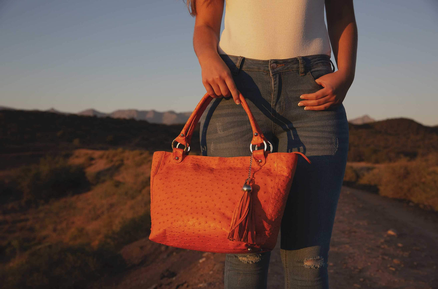 How To Tell Real Ostrich Leather - Ostrich2Love